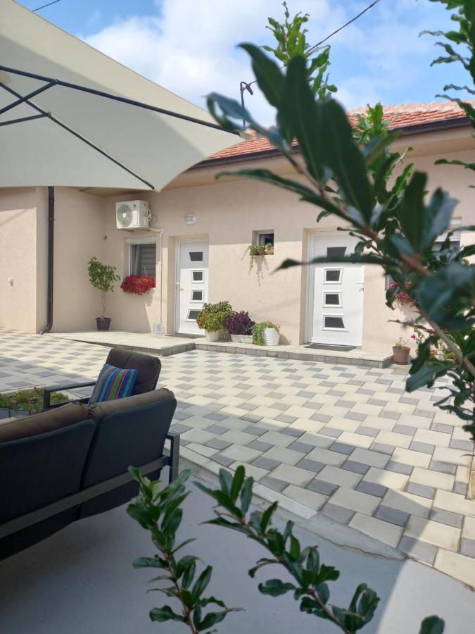 Leda Apartmani Smederevo Exteriér fotografie
